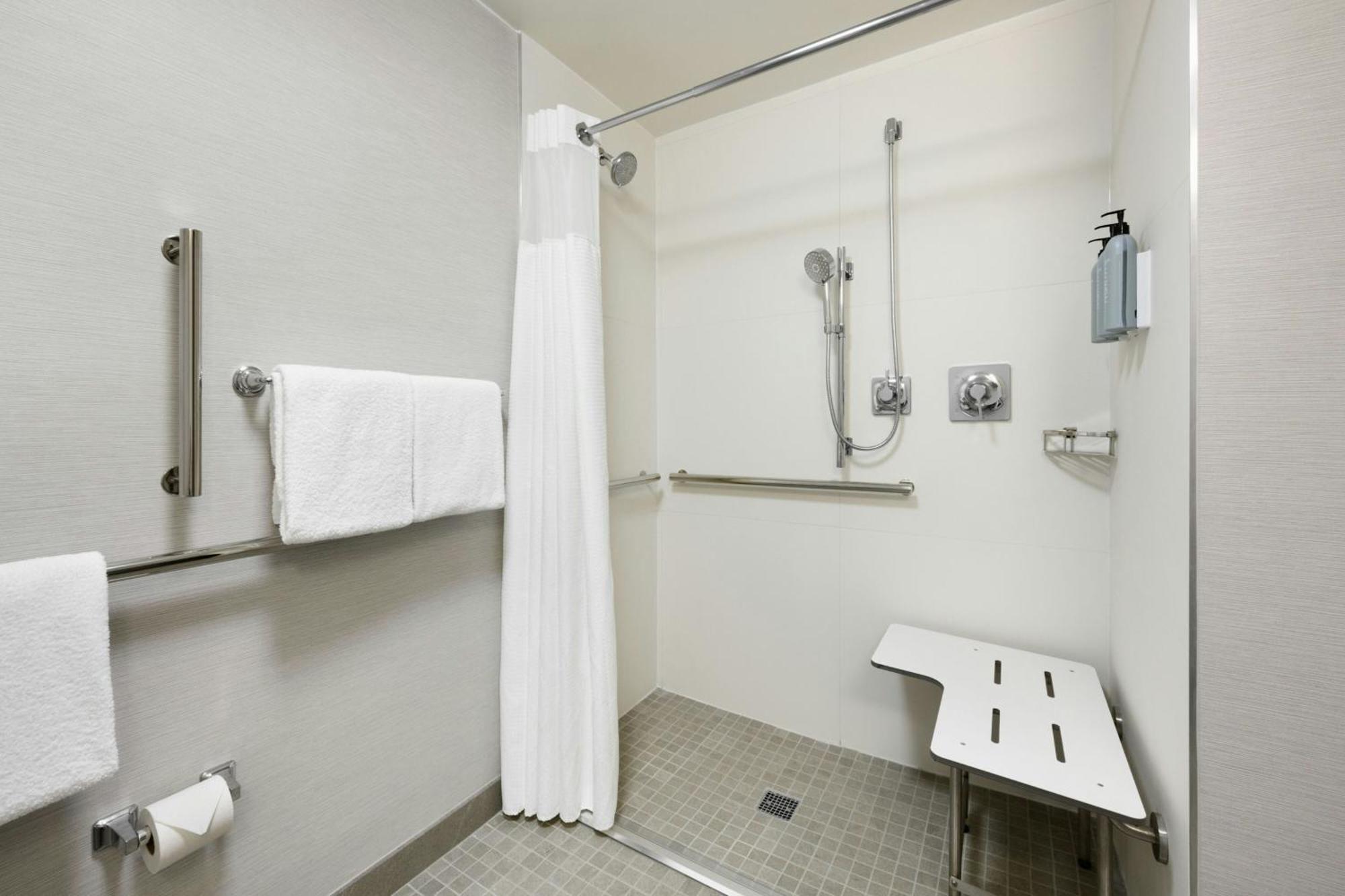 Courtyard By Marriott Denver Central Park Exterior foto